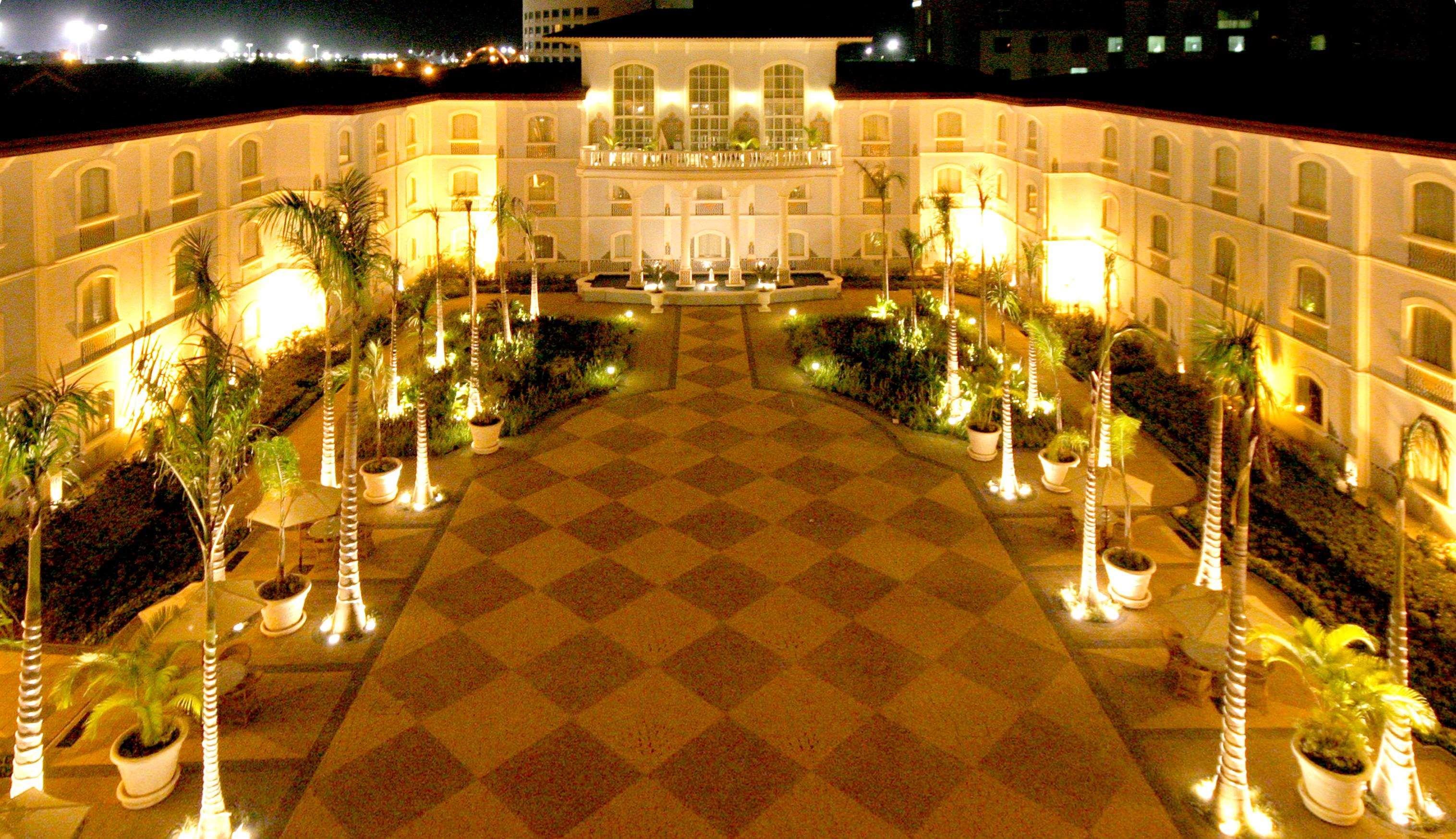 Quinta Eden Villahermosa Exteriör bild